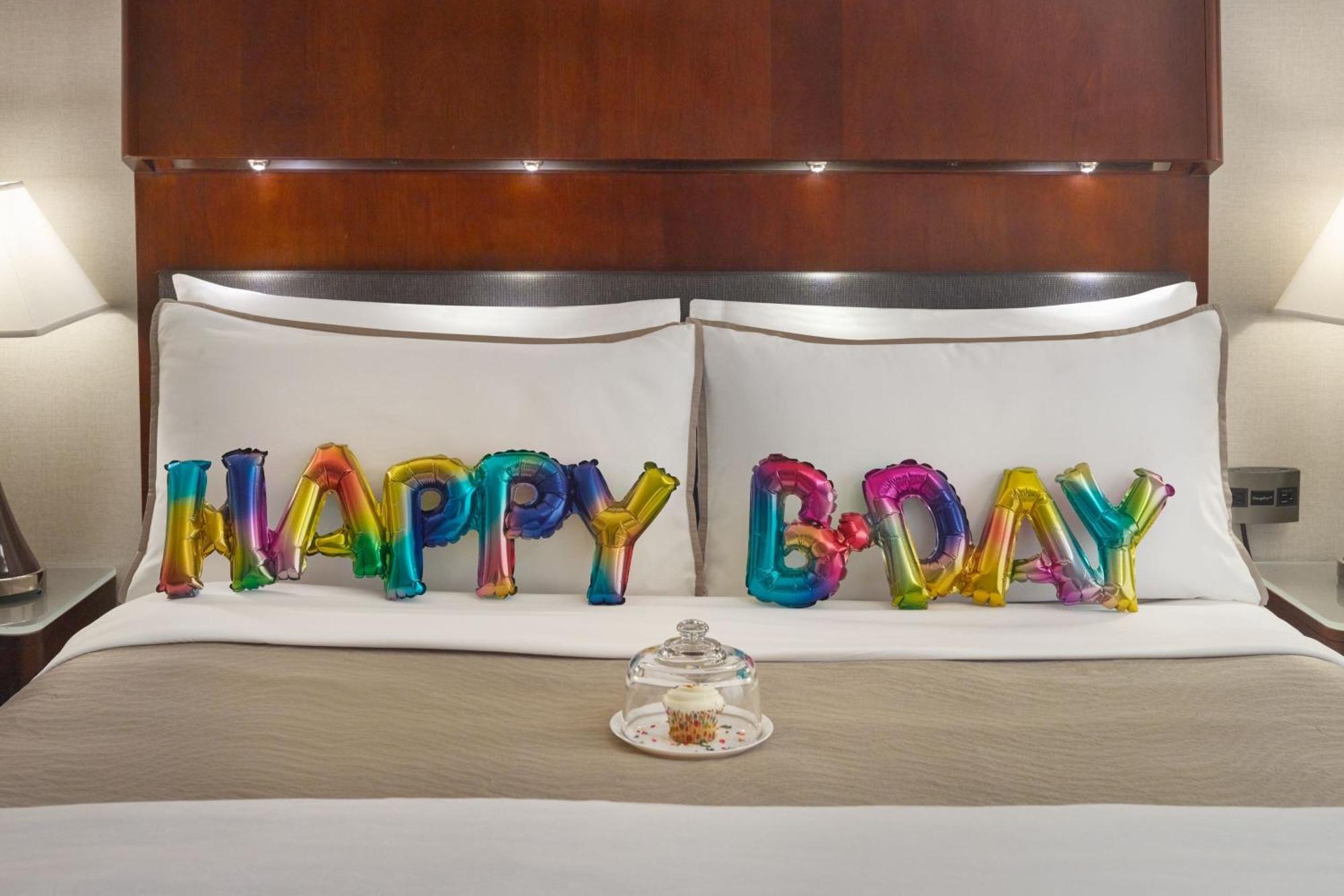 The Westin Peachtree Plaza, 4*